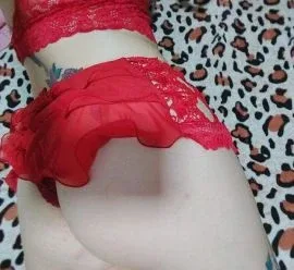 Photo 1 from listing “Amanda Santos”