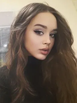 Photo 1 from listing “Eliza”, age 21