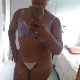 Photo 1 from listing “Viviane Araújo”