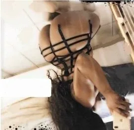 Photo 1 from listing “Rhonda”, age 31