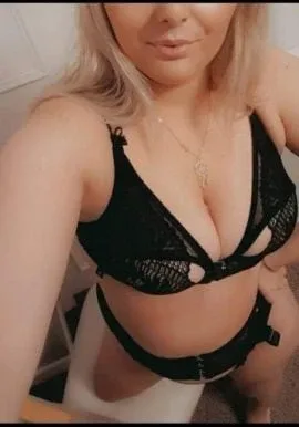 Photo 1 from listing “Lorette”, age 25