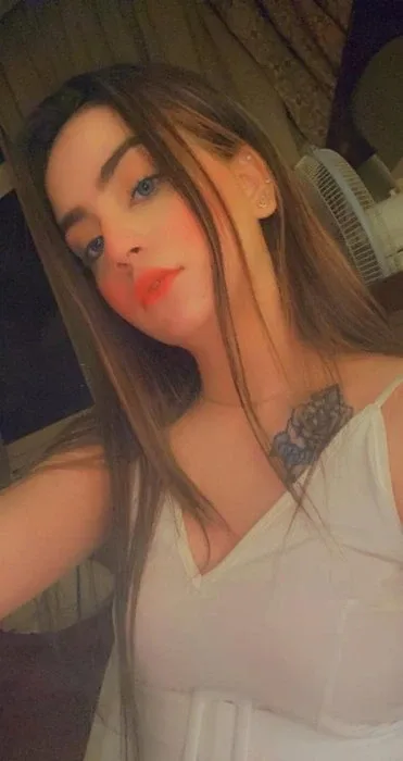 Photo 1 from listing “Cute”, age 23