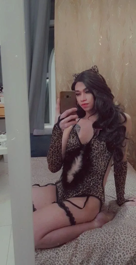 Photo 1 from listing “Sakura”, age 24