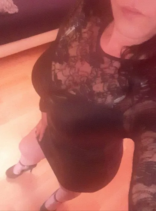 Photo 1 from listing “Klara”, age 32