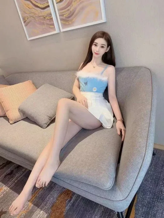 Photo 1 from listing “Naigou”, age 25