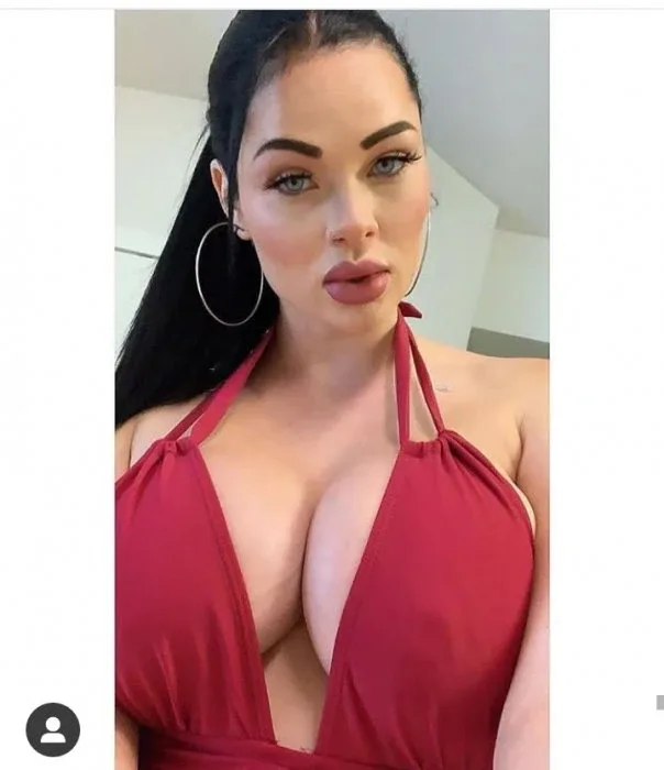 Photo 1 from listing “Sauphine”, age 27