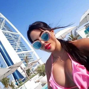 Photo 1 from listing “Tarsha jones”, age 28