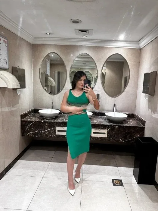 Photo 1 from listing “Azada”, age 21