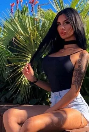 Photo 1 from listing “Cindy”, age 24