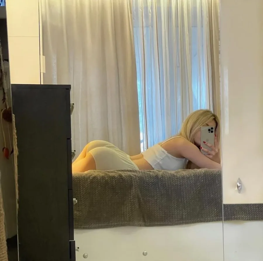 Photo 1 from listing “Cie – Singaporean escort in Budva”, age 26