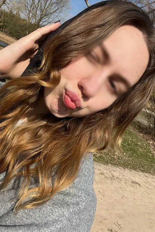 Photo 1 from listing “Raisa”, age 24