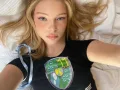 Photo 2 from listing “Micki”, age 20