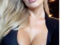 Photo 2 from listing “Lory”, age 36