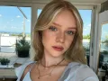Photo 6 from listing “MIRAYN”, age 20