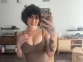 Photo 4 from listing “Bella”, age 27