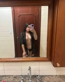 Photo from listing “Sophie Sampaio”