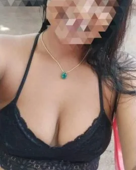 Photo from listing “Luara Ávila”, age 27
