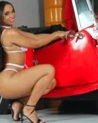 Photo from listing “Mirela Santos”, age 31
