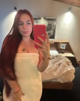 Photo from listing “Mia”, age 23