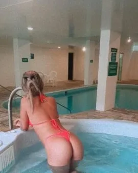 Photo from listing “Camila Novaes”