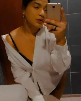Photo from listing “Bárbara Castro”, age 28