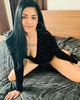 Photo from listing “Exotic Loreet”, age 27