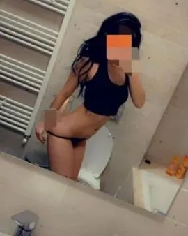 Photo from listing “Bia”, age 27