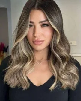 Photo from listing “Karina”, age 29