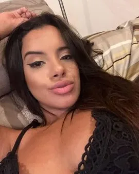 Photo from listing “Bia Fonttana”, age 24