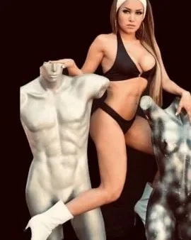 Photo from listing “International Model”, age 25