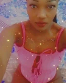 Photo from listing “Lina”, age 25