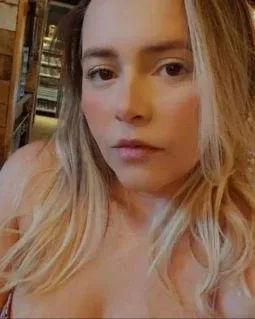 Photo from listing “Raquel”, age 28