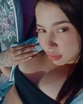 Photo from listing “Sabrina Paula”
