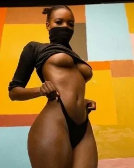 Photo from listing “Anna”, age 28