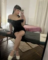 Photo from listing “Sol”, age 29