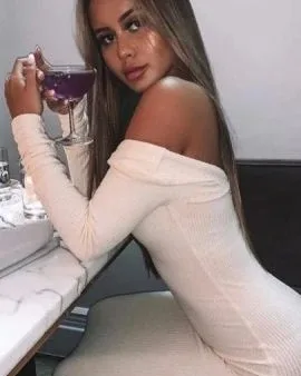 Photo from listing “Cami”, age 29