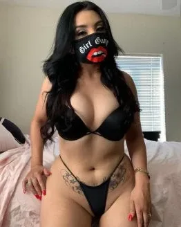 Photo from listing “Laura”