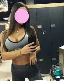 Photo from listing “Bonia”, age 32