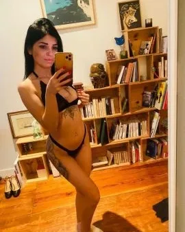 Photo from listing “MariaGFE”, age 25