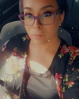 Photo from listing “Tai”, age 42