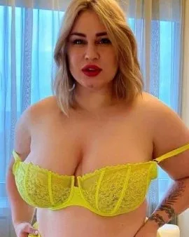 Photo from listing “Malika”, age 25