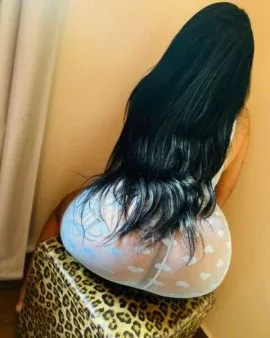 Photo from listing “Camila Ferraz”