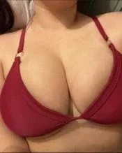 Photo from listing “Jae”, age 30