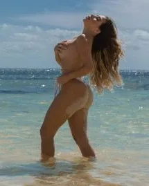Photo from listing “Maria Fernanda”, age 28
