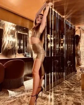Photo from listing “Ania”, age 24