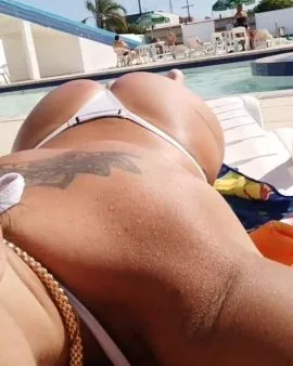 Photo from listing “Amanda Gaspar”, age 31