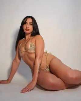 Photo from listing “RubyHott”