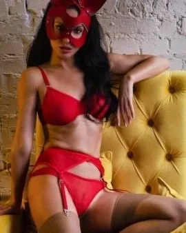 Photo from listing “VANESSA”, age 26