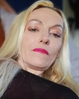 Photo from listing “Mia Sheffield”, age 41