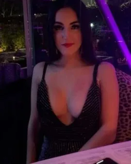 Photo from listing “Luna”, age 23